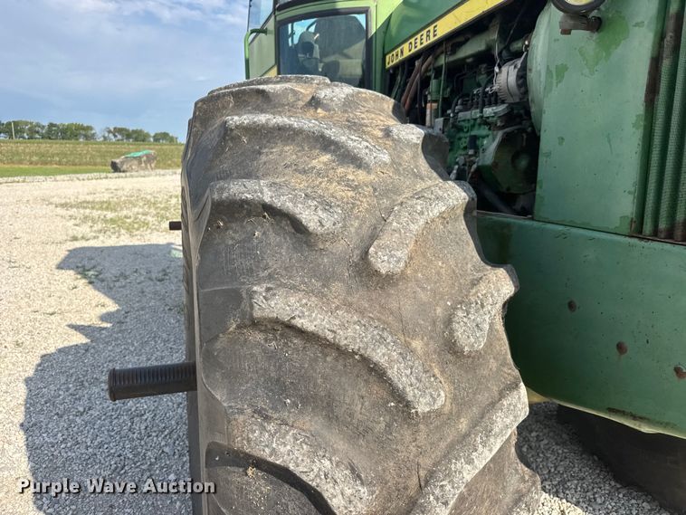 image for item MZ9700 1975 John Deere 8630 4WD tractor
