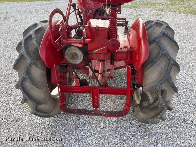 image for item MZ9701 1947 International Harvester Farmall Cub tractor
