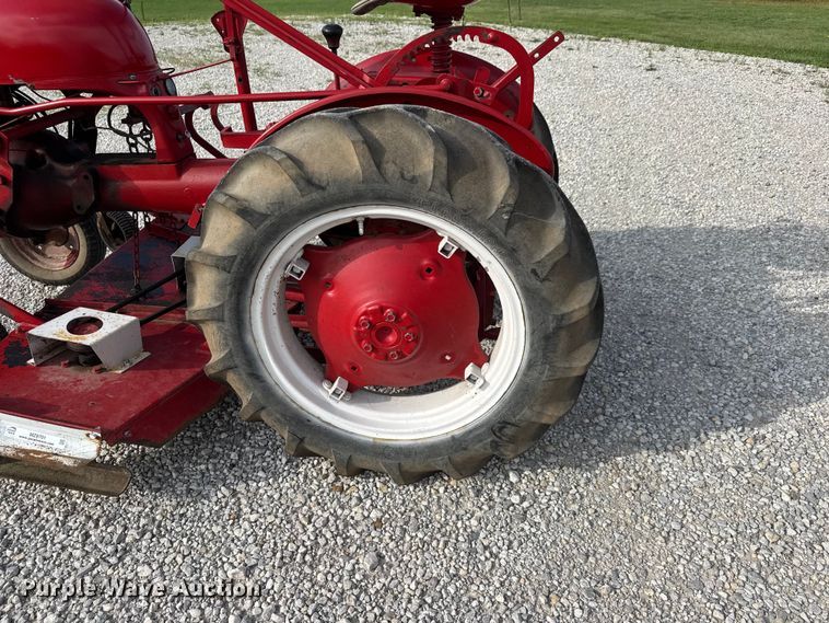 image for item MZ9701 1947 International Harvester Farmall Cub tractor
