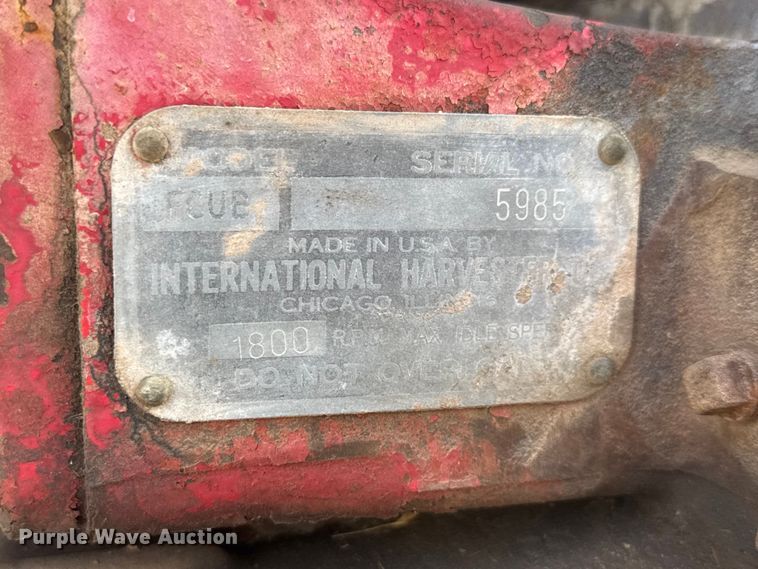 image for item MZ9701 1947 International Harvester Farmall Cub tractor