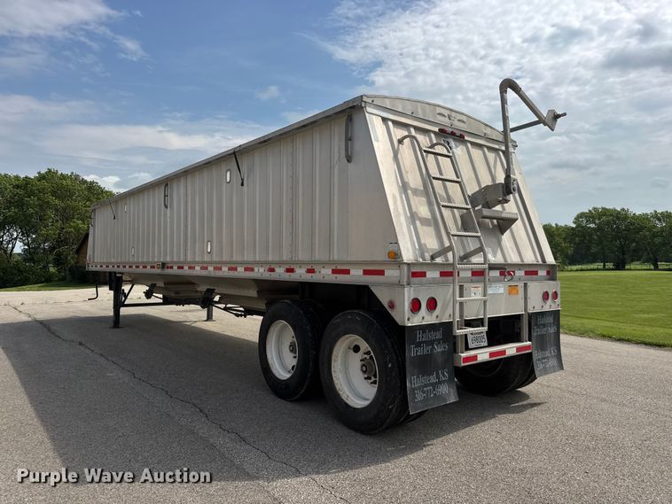 image for item NA9433 2017 Neville Built  grain trailer