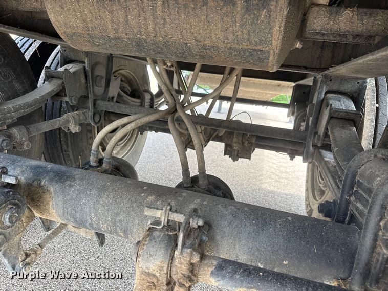 image for item NA9433 2017 Neville Built  grain trailer