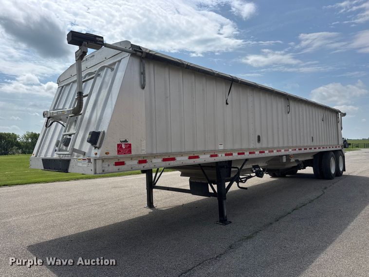 image for item NA9434 2019 Neville Built grain trailer