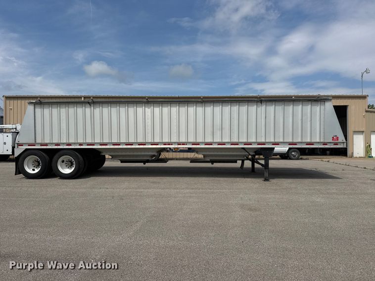 image for item NA9434 2019 Neville Built grain trailer