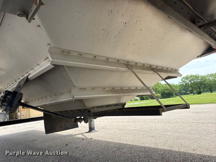 image for item NA9434 2019 Neville Built grain trailer