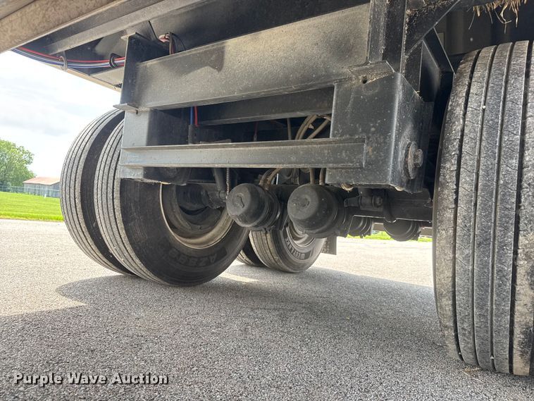 image for item NA9434 2019 Neville Built grain trailer