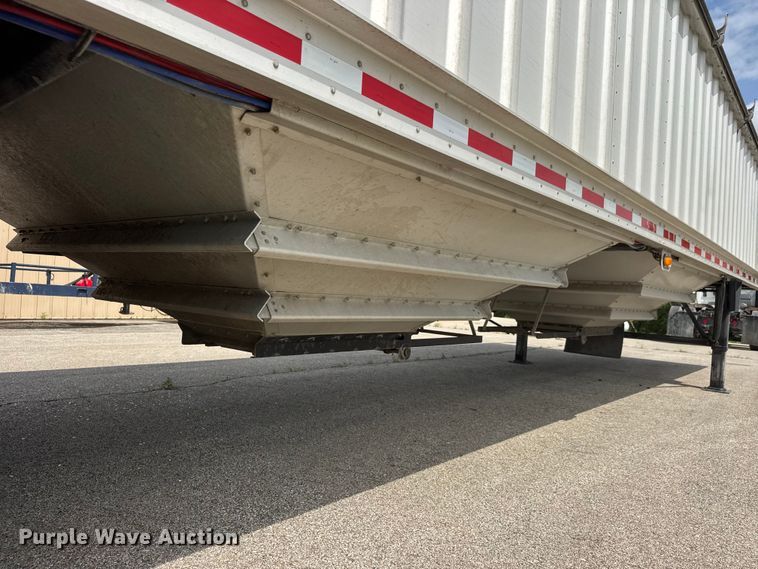 image for item NA9434 2019 Neville Built grain trailer