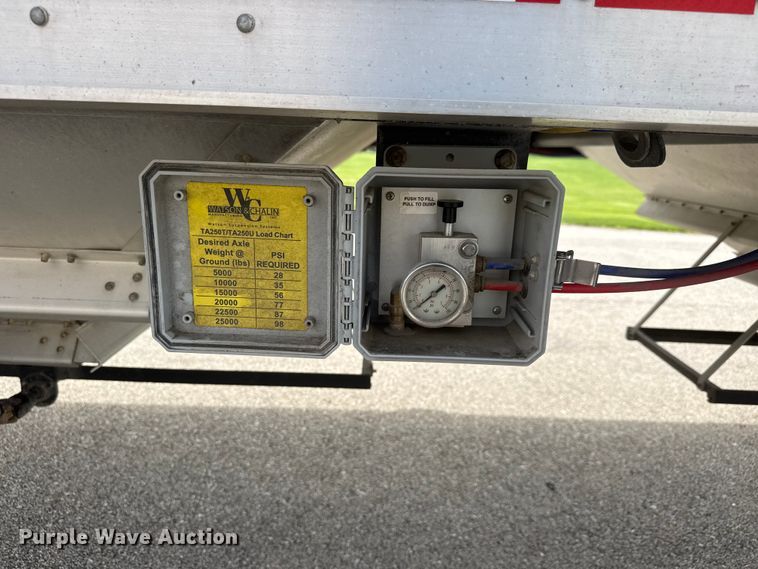 image for item NA9434 2019 Neville Built grain trailer