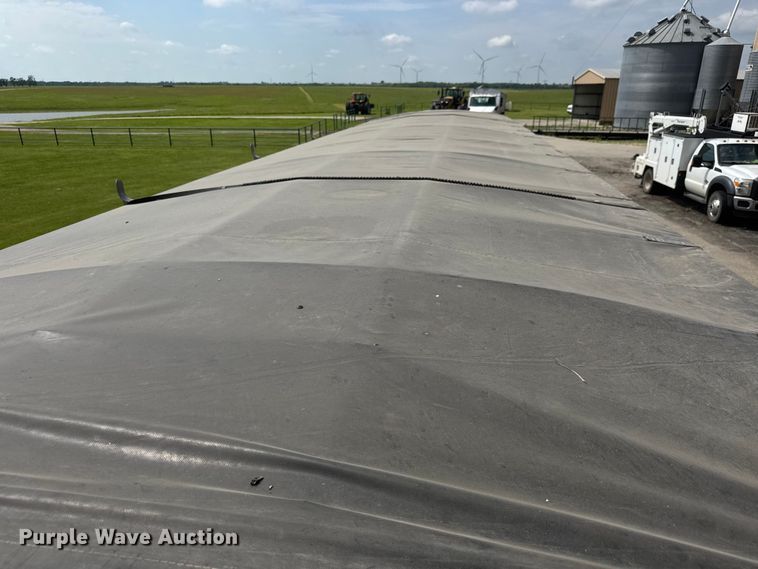 image for item NA9434 2019 Neville Built grain trailer