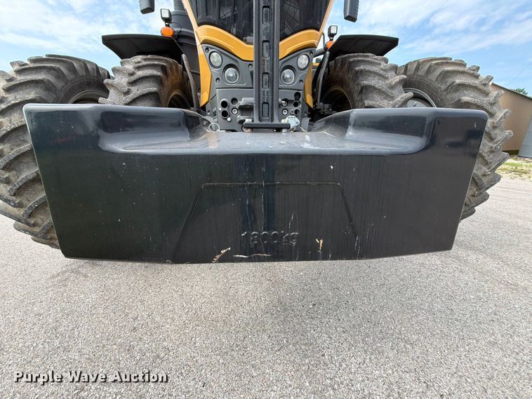 image for item NA9436 2016 Challenger 1038 MFWD tractor