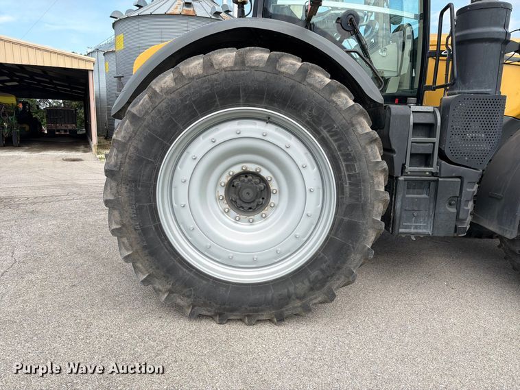 image for item NA9436 2016 Challenger 1038 MFWD tractor