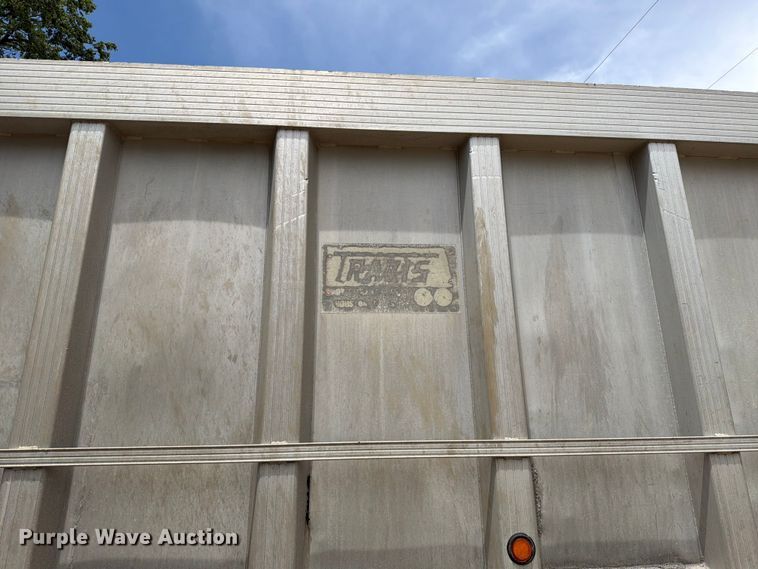 image for item NA9438 1989 Travis 28FT-S-96-FT-TA end dump trailer