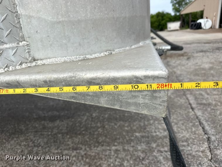 image for item NA9438 1989 Travis 28FT-S-96-FT-TA end dump trailer
