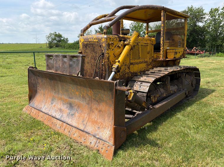 image for item NA9440 1970 Caterpillar D6C dozer