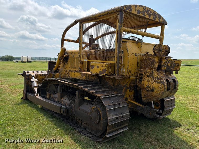 image for item NA9440 1970 Caterpillar D6C dozer