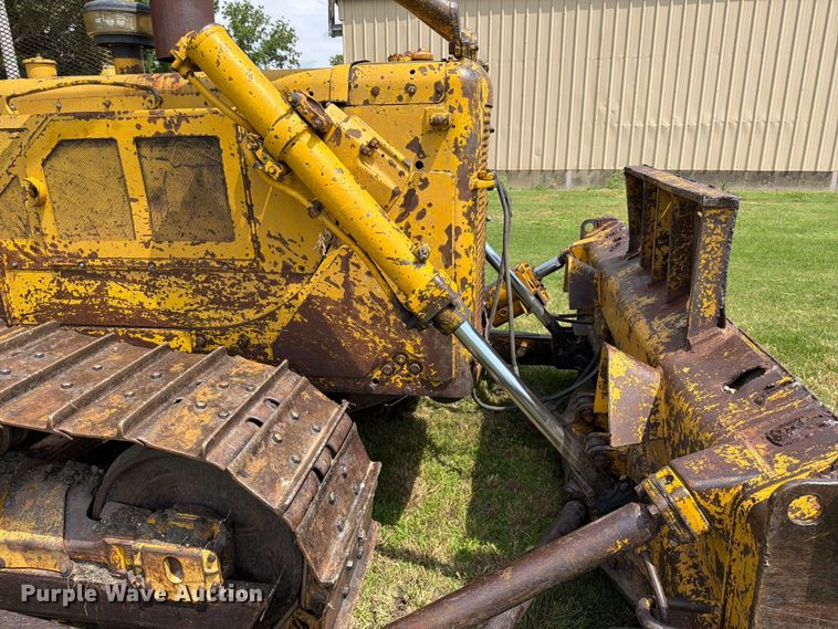 image for item NA9440 1970 Caterpillar D6C dozer
