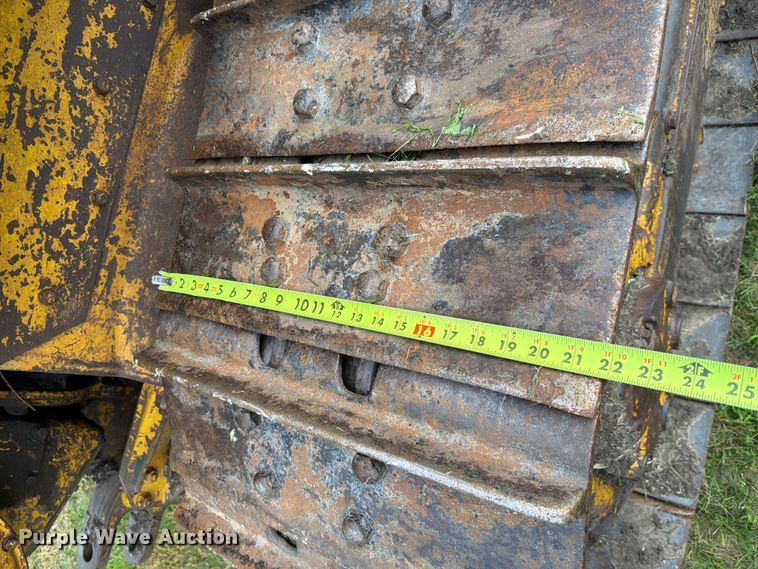 image for item NA9440 1970 Caterpillar D6C dozer