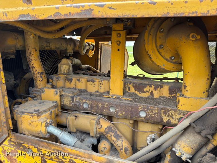 image for item NA9440 1970 Caterpillar D6C dozer