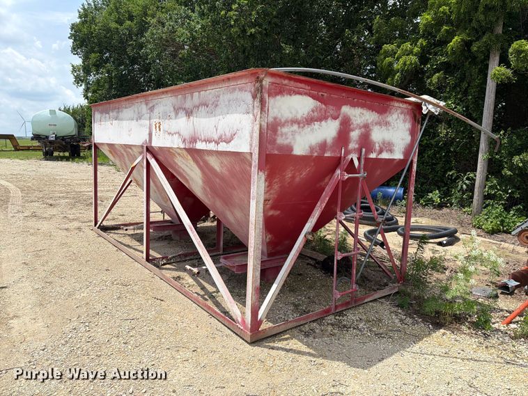 image for item NA9442 Grain hopper