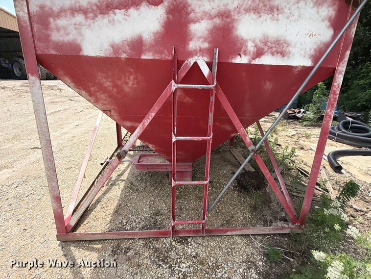 image for item NA9442 Grain hopper