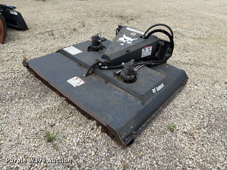 image for item NA9443 2016 Bobcat 80 skid steer rotary mower