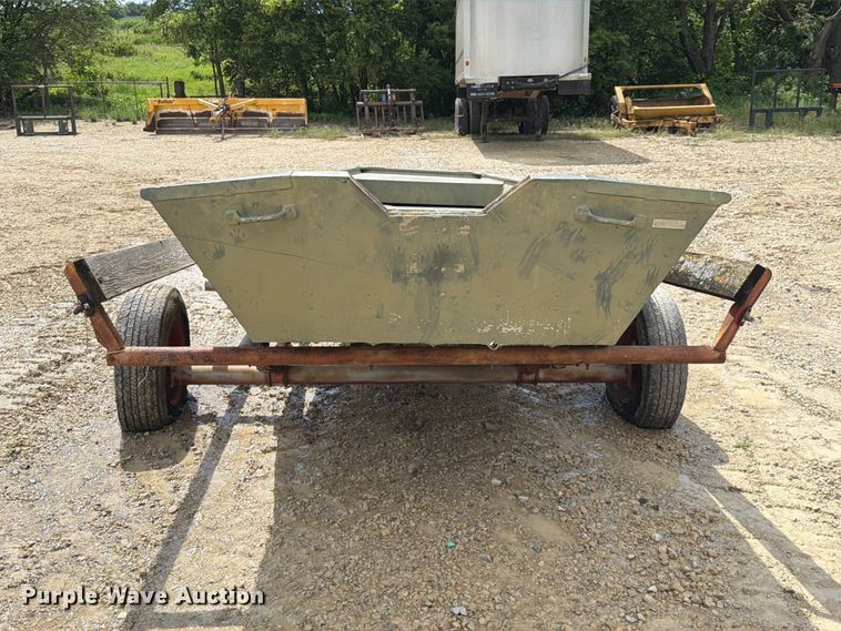 image for item NA9456 Landau 1462F boat