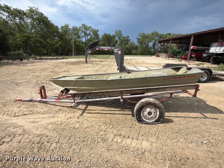image for item NA9456 Landau 1462F boat