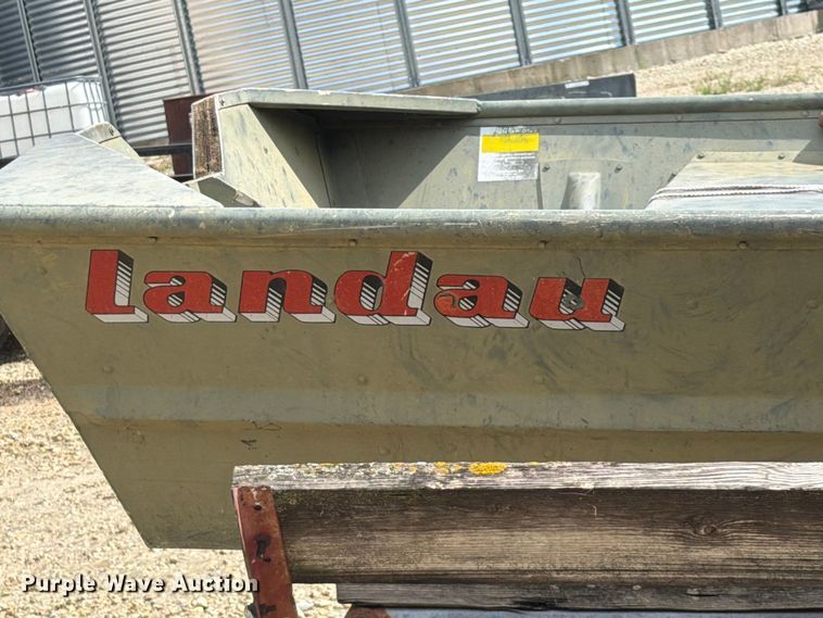 image for item NA9456 Landau 1462F boat