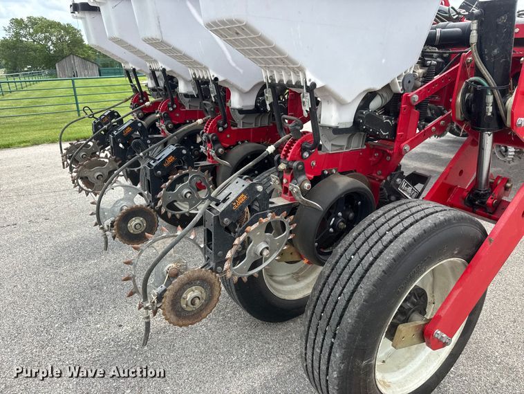image for item NA9457 AGCO Challenger 9800 no-till planter