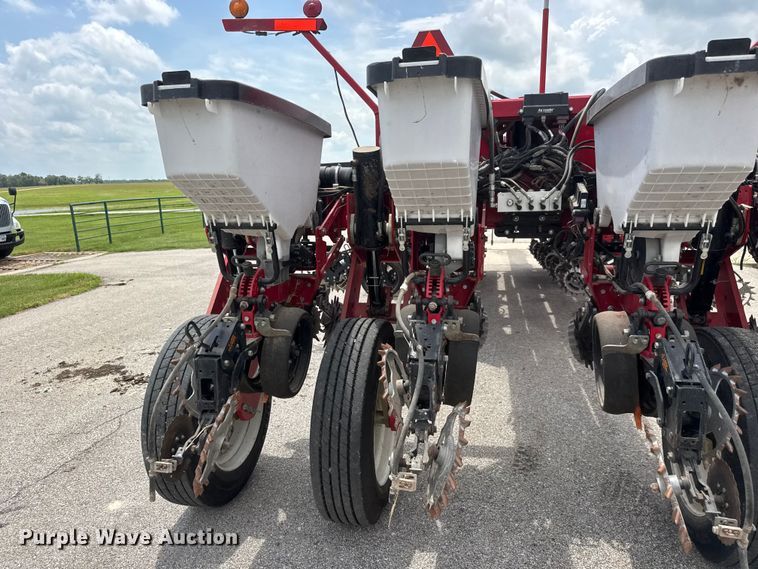 image for item NA9457 AGCO Challenger 9800 no-till planter