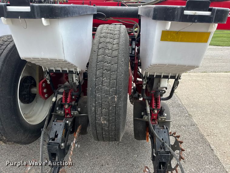image for item NA9457 AGCO Challenger 9800 no-till planter