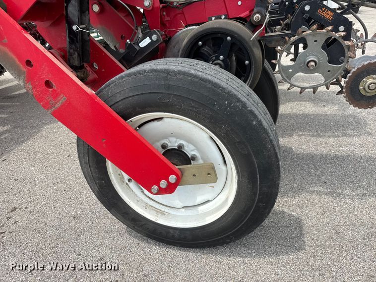 image for item NA9457 AGCO Challenger 9800 no-till planter