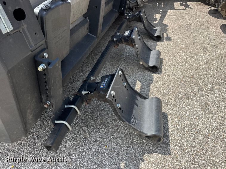 image for item NA9459 Olimac Drago GT 12-30 F corn head