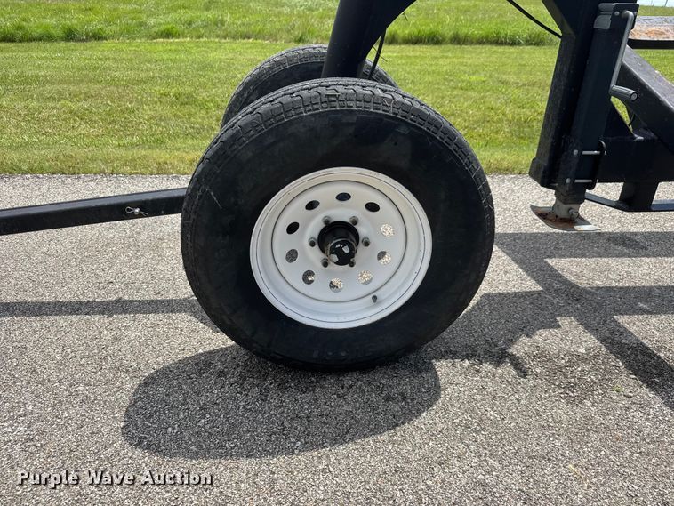 image for item NA9460 Harvest AH-636 header trailer