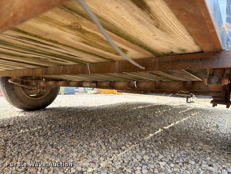 image for item NA9462 Utility trailer