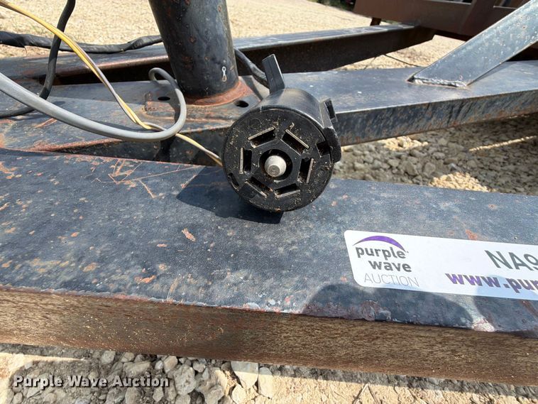 image for item NA9462 Utility trailer
