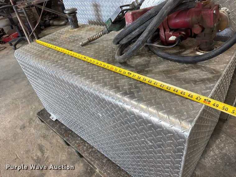 image for item NA9463 (2) fuel tanks