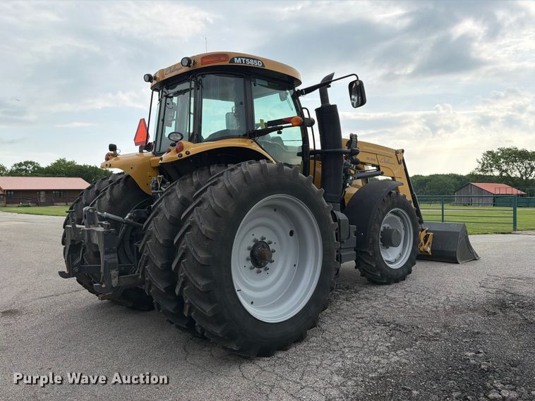 image for item NA9465 2012 Challenger MT585D MFWD tractor