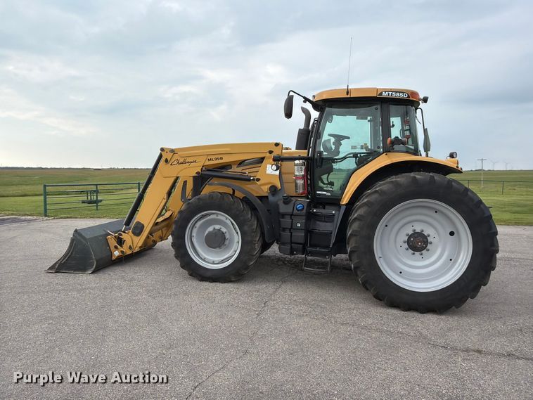 image for item NA9465 2012 Challenger MT585D MFWD tractor