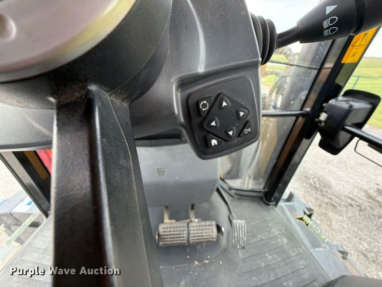 image for item NA9465 2012 Challenger MT585D MFWD tractor