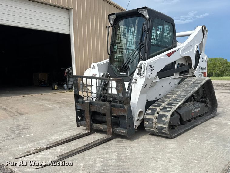 image for item NA9466 2021 Bobcat T870 tracked skid steer loader