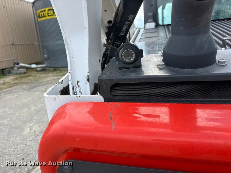 image for item NA9466 2021 Bobcat T870 tracked skid steer loader