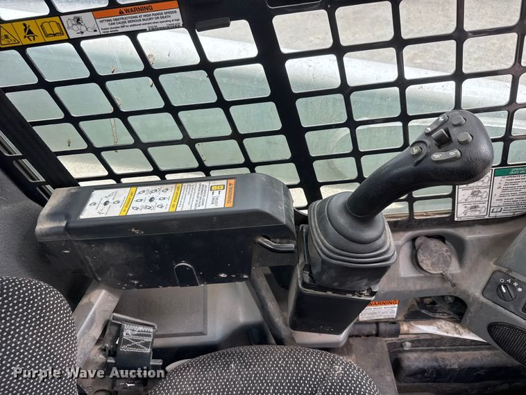 image for item NA9466 2021 Bobcat T870 tracked skid steer loader