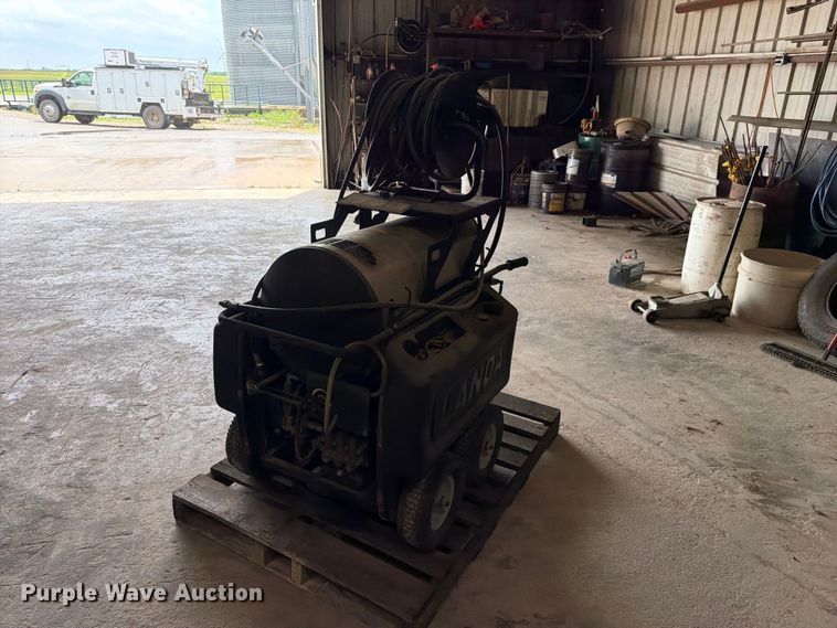 image for item NA9468 Landa PHW4-2024 hot pressure washer