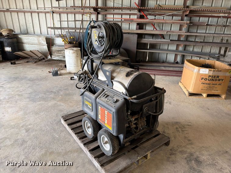 image for item NA9468 Landa PHW4-2024 hot pressure washer