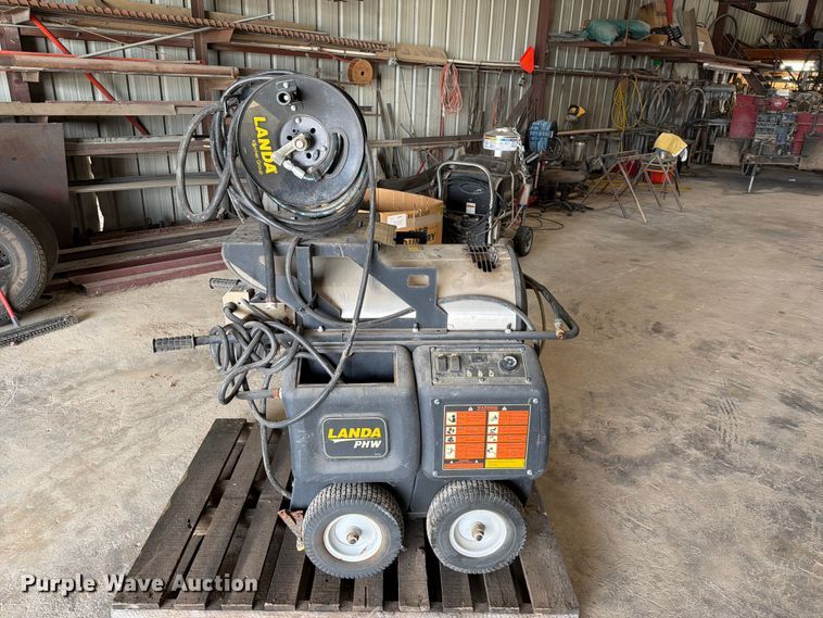 image for item NA9468 Landa PHW4-2024 hot pressure washer