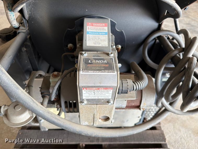 image for item NA9468 Landa PHW4-2024 hot pressure washer