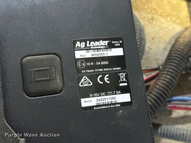 image for item NA9471 Ag Leader GPS system