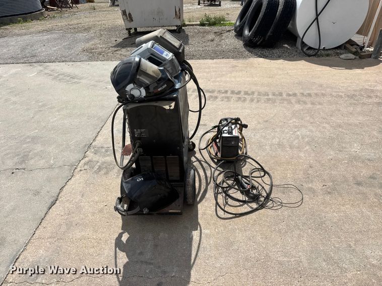 image for item NA9472 Miller Millermatic 250 welder
