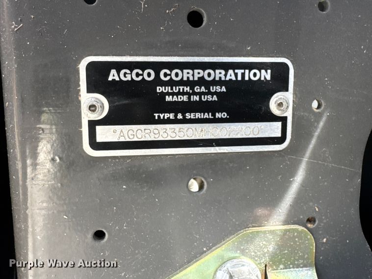 image for item NA9474 AGCO Gleaner 9335 flex draper head